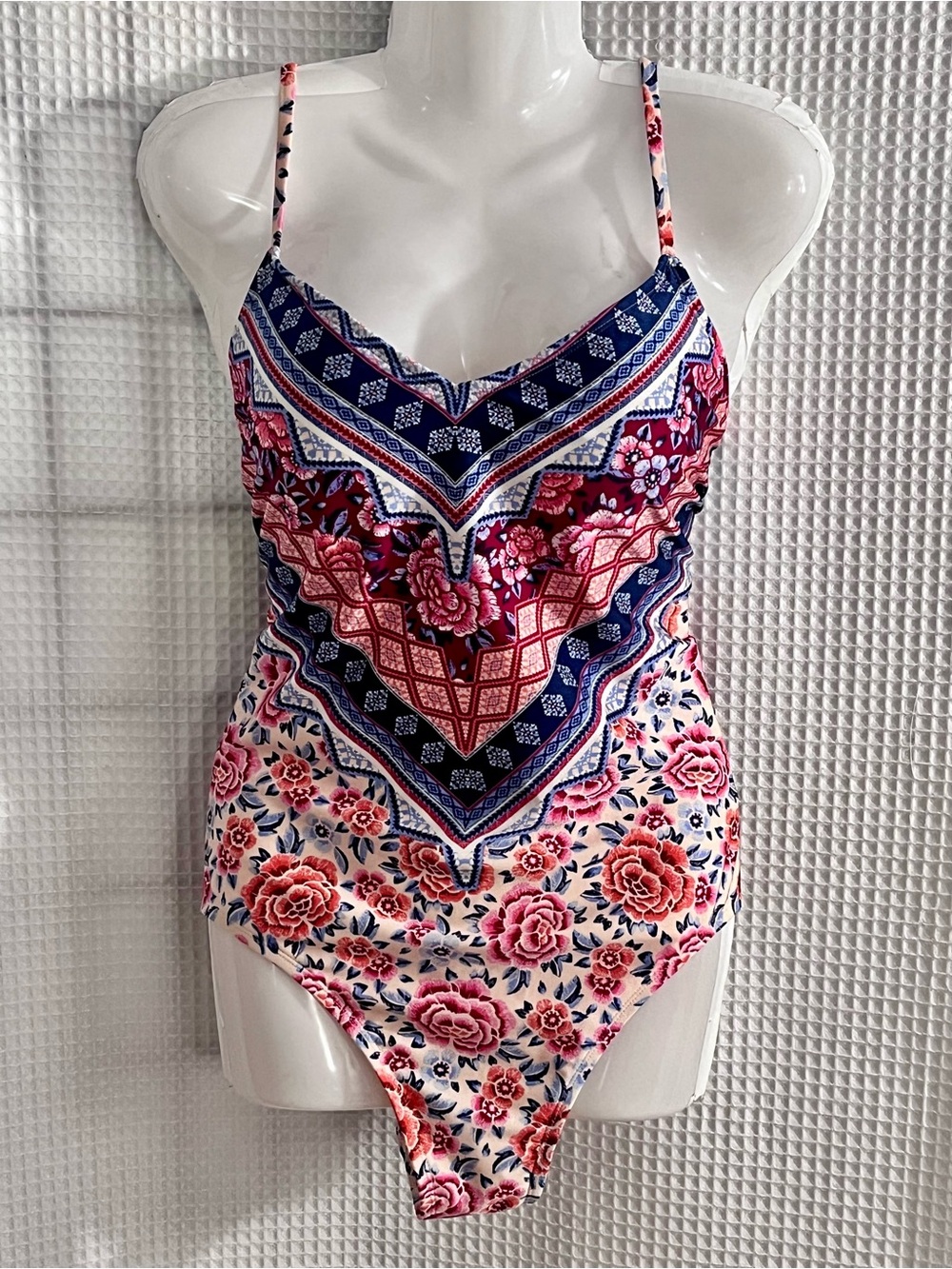 No Boundaries Boho Floral lace up back One Piece Swimsuit 1X (17)